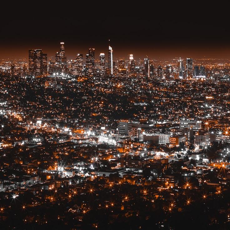 Parents evaluating schools in Spain